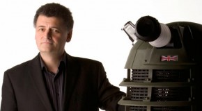 Steven Moffat quitte Doctor Who